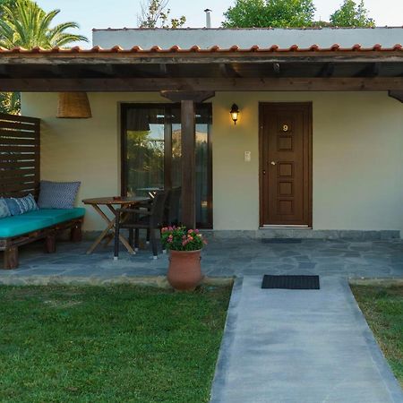 Zinozis Beach Apartments Vourvourou Exterior photo