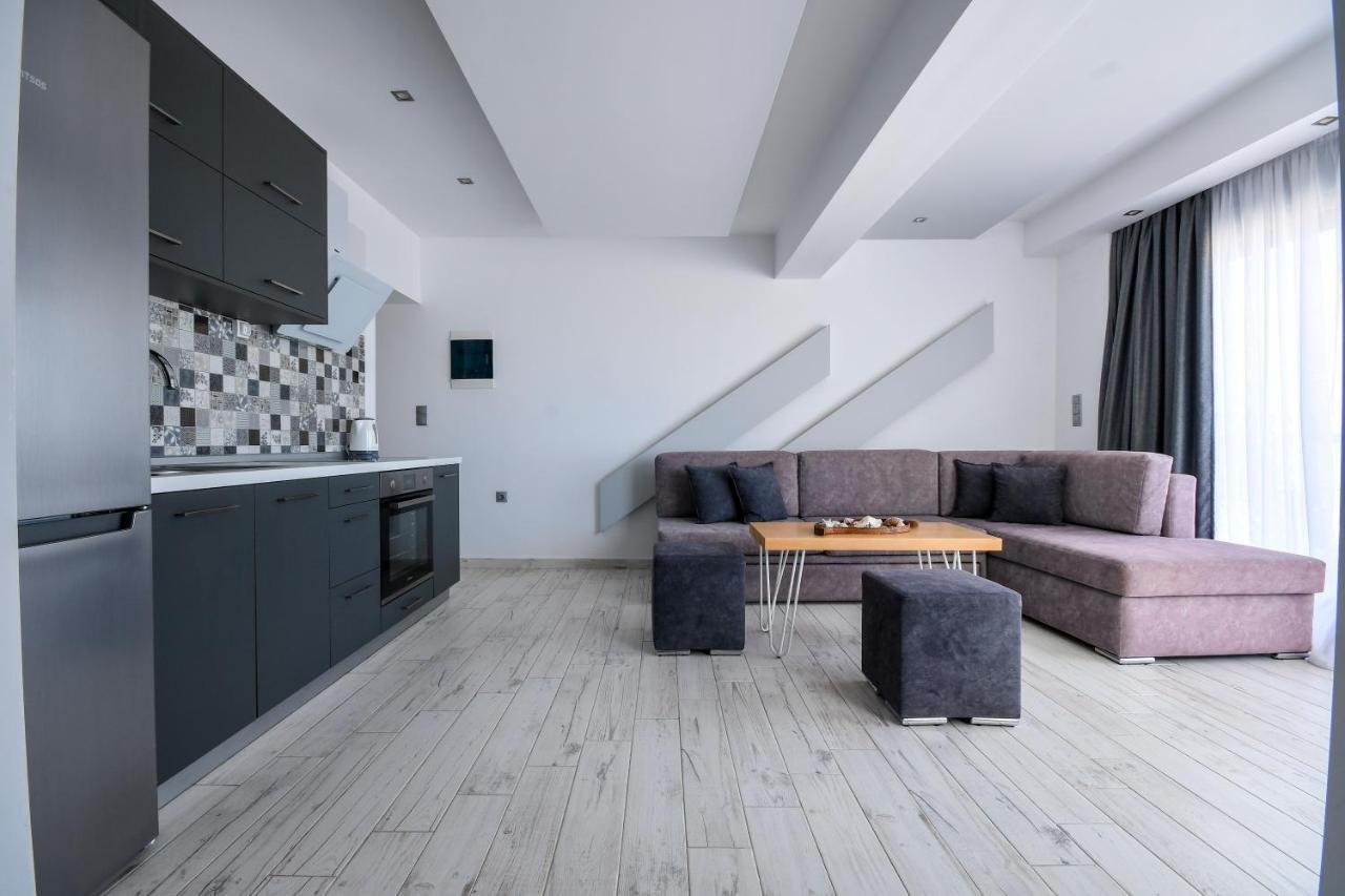 Zinozis Beach Apartments Vourvourou Exterior photo