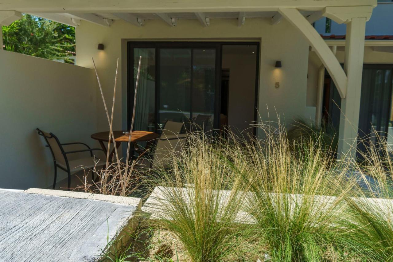 Zinozis Beach Apartments Vourvourou Exterior photo